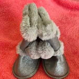 Michael kors baby boots size 3